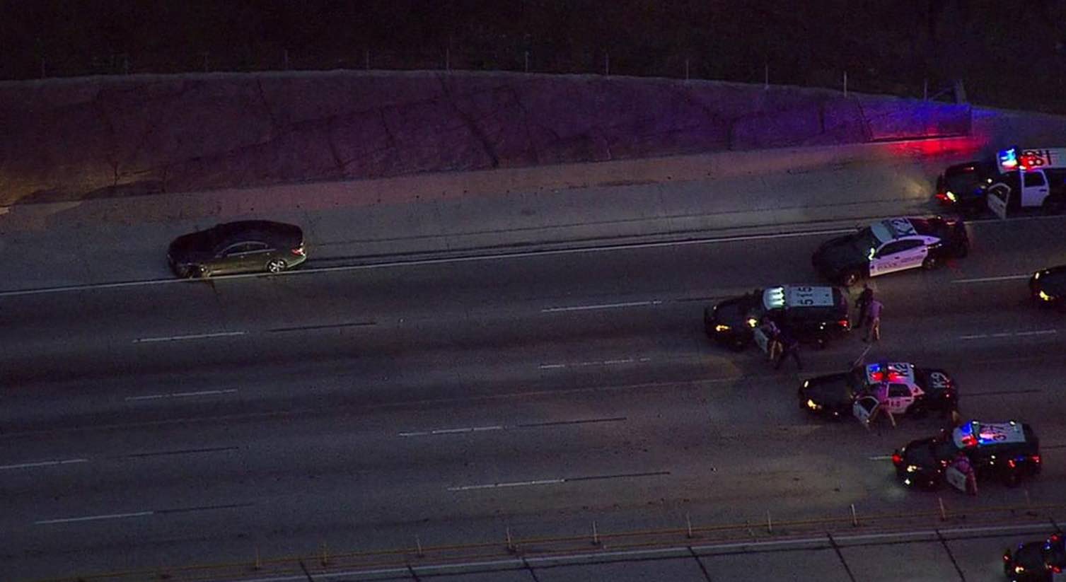 Car Chase Forces Police To Shut Down 91 Freeway Canada Journal News Of The World 1197