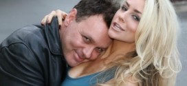 Courtney Stodden, Doug Hutchison Divorce