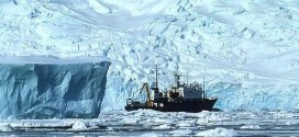 Russian Passenger Ship Trapped in ice near Antarctica