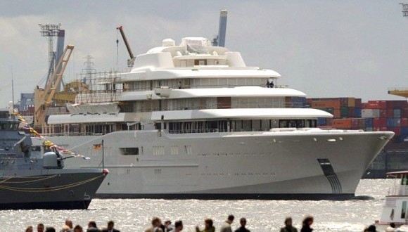 anti paparazzi system yacht