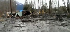 Deadly mudslide hits Washington town