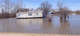 Homes evacuated, damaged on Peguis First Nation