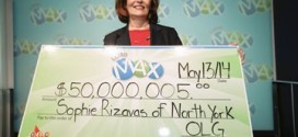 Toronto grandmother scores $50M Lotto Max jackpot