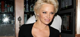 Pamela Anderson ending divorce ?