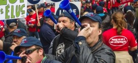 Montreal : Blue-collars protest pension reforms