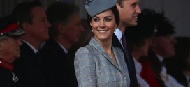 Duchess Kate appears for first time since pregnancy news (Video)