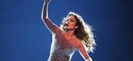 Jennifer Lopez in Vegas residency talks