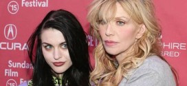 Courtney Love : Singer reveals took drugs during pregnancy