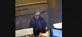 Joseph Gibbons : Former MIT professor 'robs bank,' films 'heist'