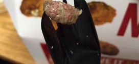 KFC customer finds chicken organ in meal (Photo)