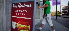 Vancouver Tim Hortons apologizes after water dumped on homeless man (Video)