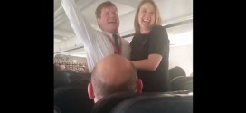 Marriage Proposal at 34000 Feet : Pilot shocks flight attendant girlfriend with adorable mid-air proposal