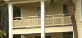 Mom makes Boy jump from window at gunpoint (Video)