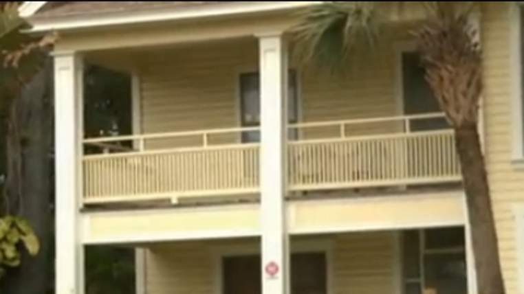 Mom makes Boy jump from window at gunpoint (Video) - Canada Journal ...