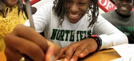 Eboniey Jeter : North Texas star forward from Heights found dead in dorm