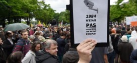 France set to back new surveillance rules