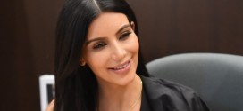 Kris Cries All The Time : Kim Kardashian Breaks Down While Talking About How Kris Jenner Is Dealing with Bruce's Transition - Watch