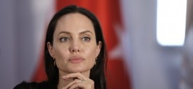 Actress Angelina Jolie visits Syrian refugees in Turkey