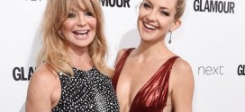 Kate Hudson, Goldie Hawn Stun At The Glamour Women Of The Year Awards! (Video)