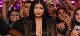 Kylie wears duct tape? Reality Star Nearly Has Wardrobe Malfunction in Risque Dress