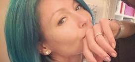 Kelly Ripa Has Blue Hair Now: "My Sons Think I Look Like a Superhero"