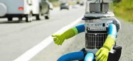 HitchBOT Destroyed : robot vandalized in Philadelphia, fans outraged worldwide