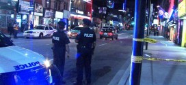 Man in hospital after Yonge and Dundas shooting : Police