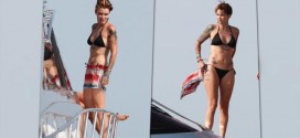 Ruby Rose shows off tattooed bikini body (Photo)