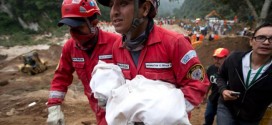 Guatemala landslide: A terrible shake, then roar as hillside collapses, killing at least 30, hundreds more missing