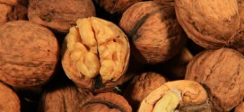 Simply Eating Walnuts May Improve Your Diet Overall, Study Says