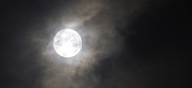 Rare Full Moon to Appear on Christmas First Time Since 1977