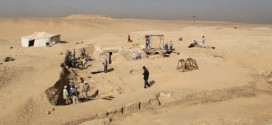 Ancient Egyptian boat discovered near pyramids, archaeologists say