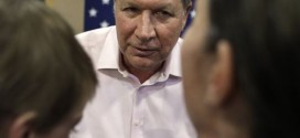 Kasich: Ohio Gov signs bill to defund Planned Parenthood