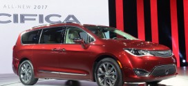 2017 Chrysler Pacifica Fuel Economy Announced (Photo)