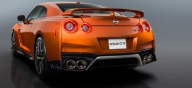 2017 Nissan GT-R Snagged At New York Auto Show! (Video)