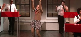 Ariana Grande Dominated 'Saturday Night Live' Last Night (Video)