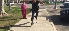 Police officer plays hopscotch with 11-year-old homeless girl (Video)