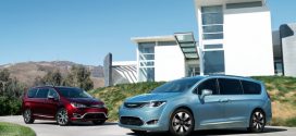 Auto Review: 2017 Chrysler Pacifica is flexible, comfortable