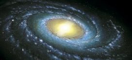 Milky Way weighs 700 billion Suns new research estimates