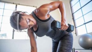 New research challenges traditional workout with heavy weights