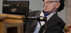 Stephen Hawking's thesis crashes university website, Report